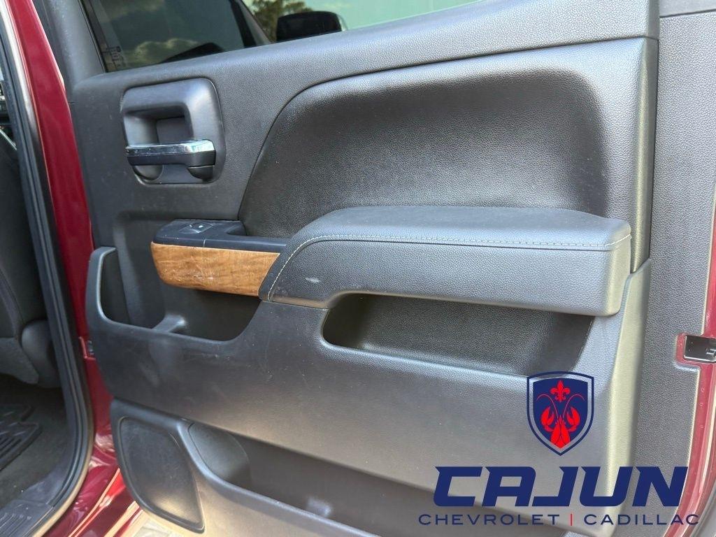 Chevrolet Silverado 1500 LTZ Crew Cab 4WD 2017