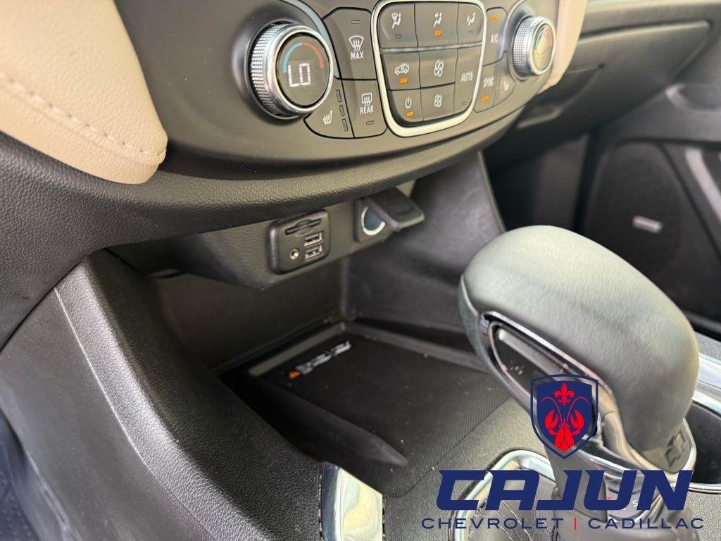 Chevrolet Traverse LT Leather FWD 2023