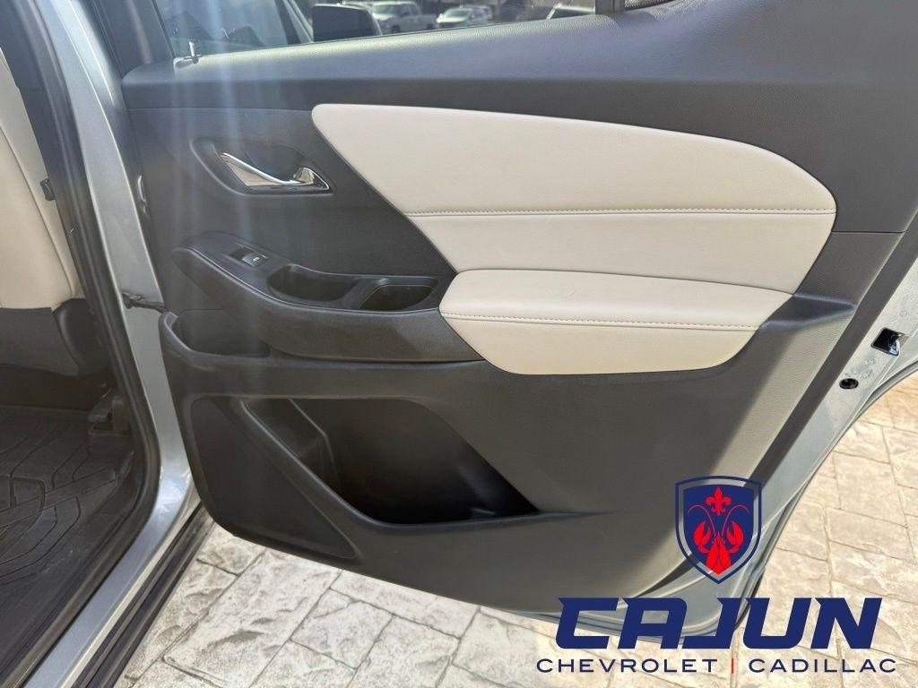 Chevrolet Traverse LT Leather FWD 2023