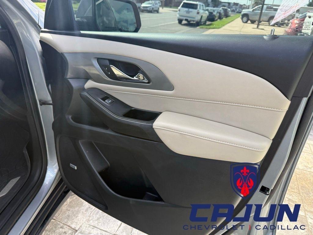 Chevrolet Traverse LT Leather FWD 2023