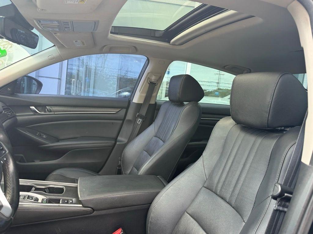 Honda Accord Touring 2.0T 2020