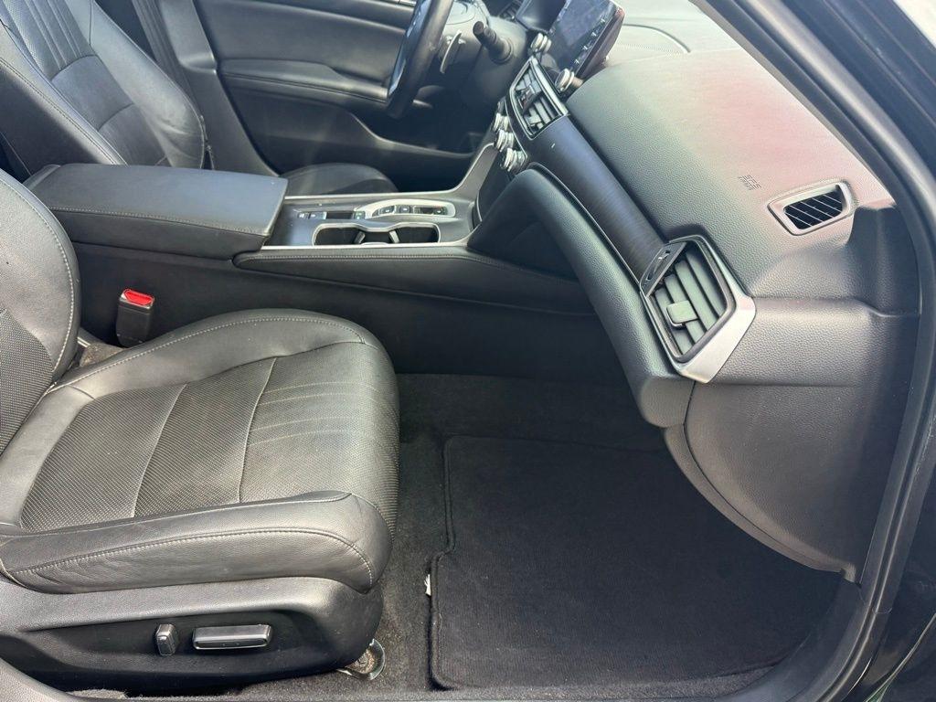 Honda Accord Touring 2.0T 2020