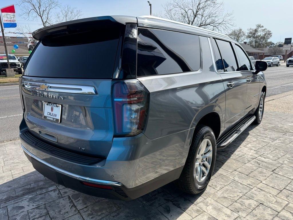 Chevrolet Suburban LT 2WD 2022