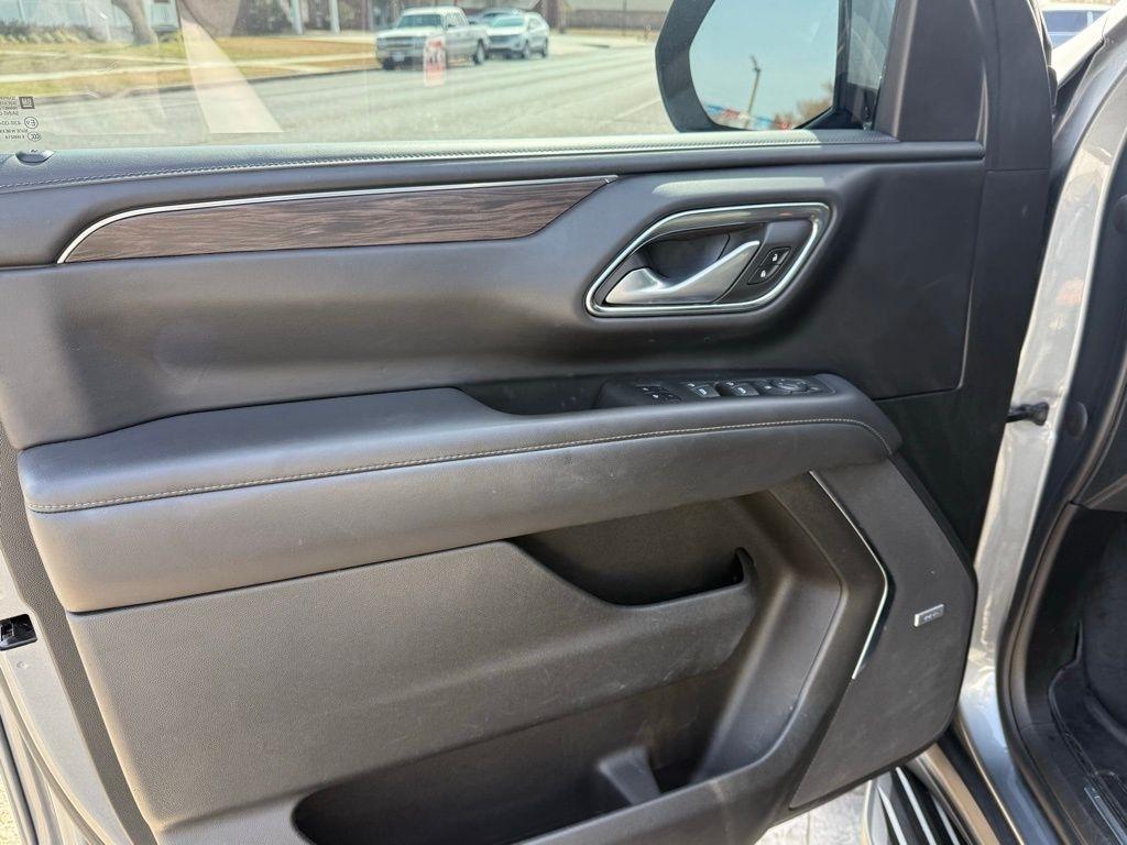 Chevrolet Suburban LT 2WD 2022