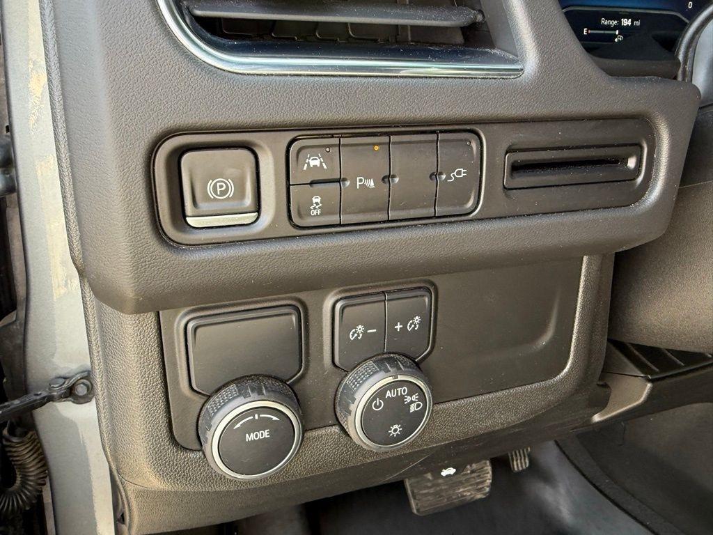 Chevrolet Suburban LT 2WD 2022