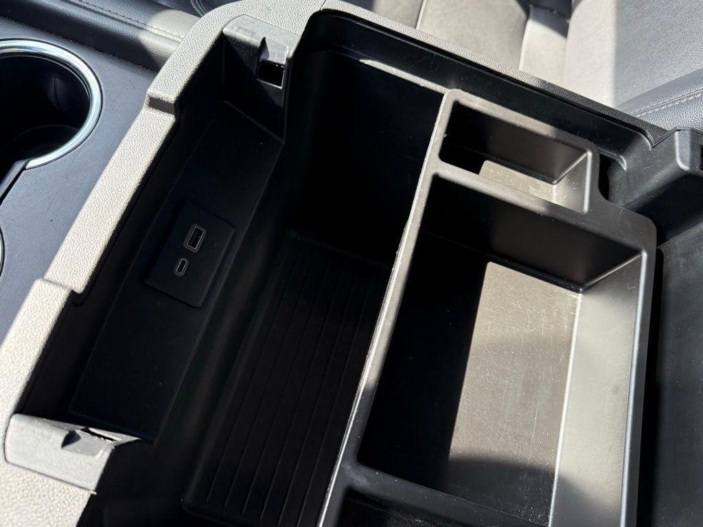 Chevrolet Suburban LT 2WD 2022