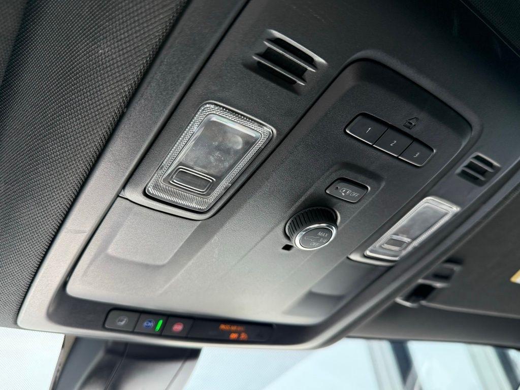 Chevrolet Suburban LT 2WD 2022