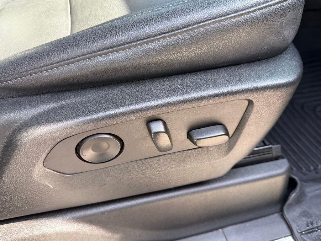 Chevrolet Suburban LT 2WD 2022