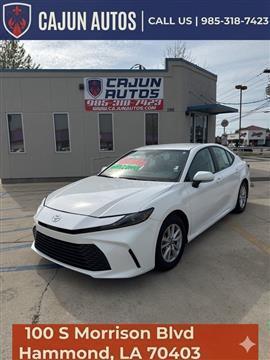 2025 Toyota Camry Hybrid XLE