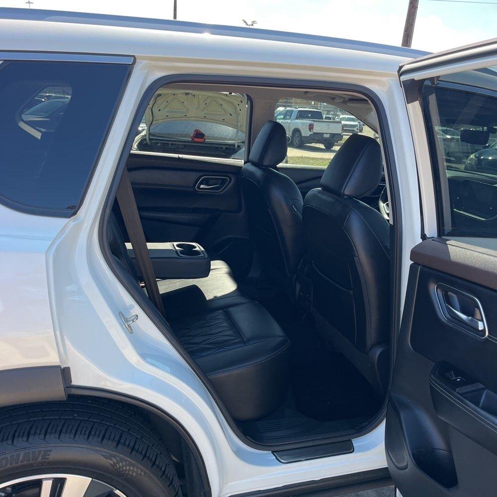 Nissan Rogue Platinum AWD 2023