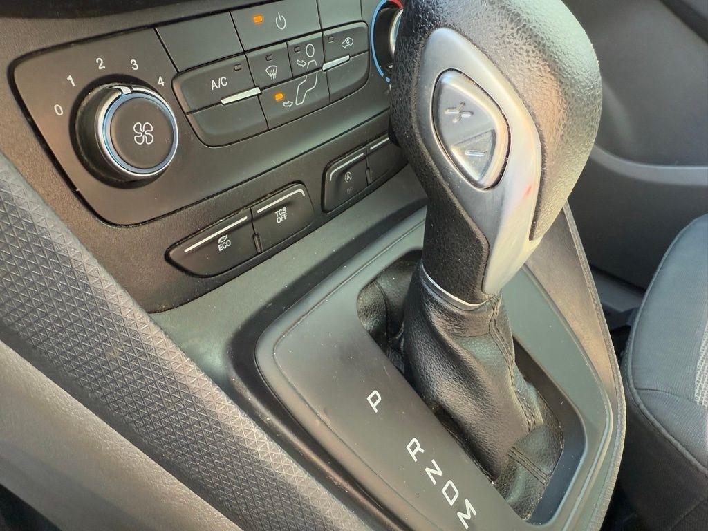 Ford Transit Connect Cargo Van XL LWB 2022