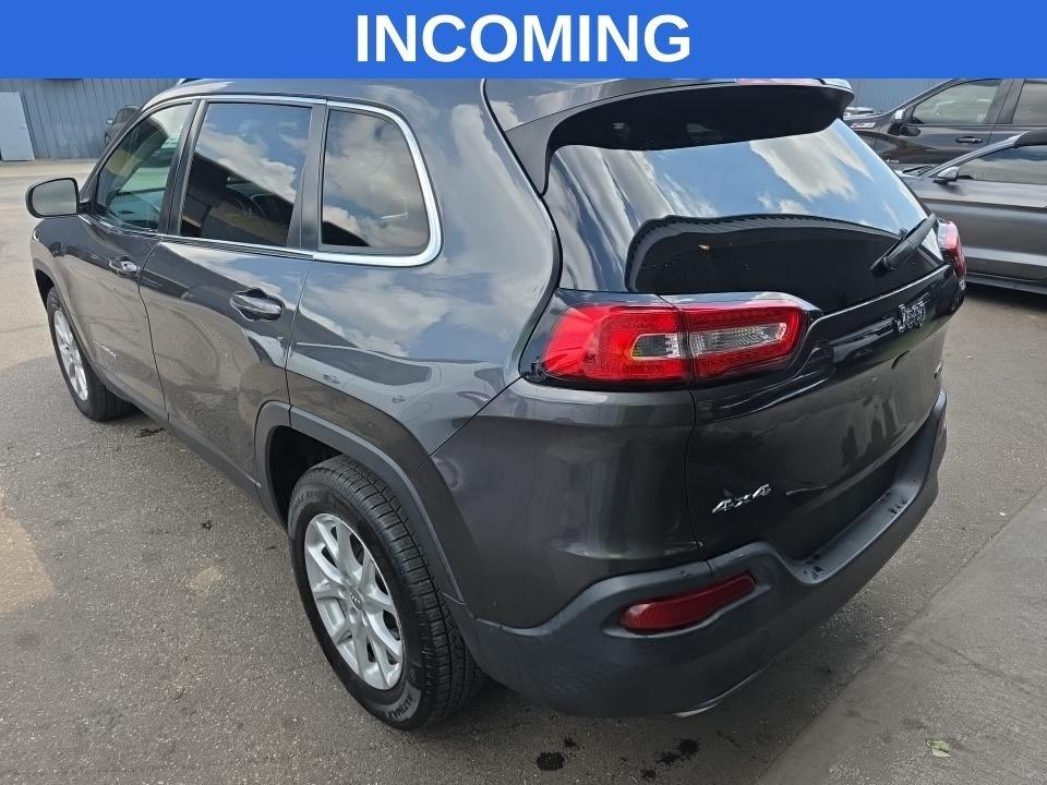 Jeep Cherokee Latitude 4WD 2015