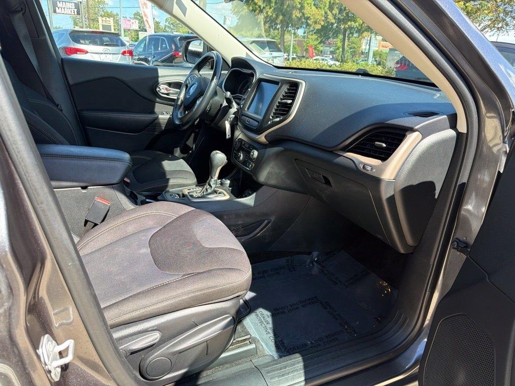 Jeep Cherokee Latitude 4WD 2015