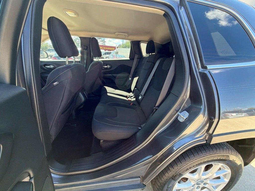 Jeep Cherokee Latitude 4WD 2015