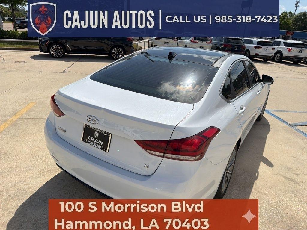 Hyundai Genesis 3.8L 2016