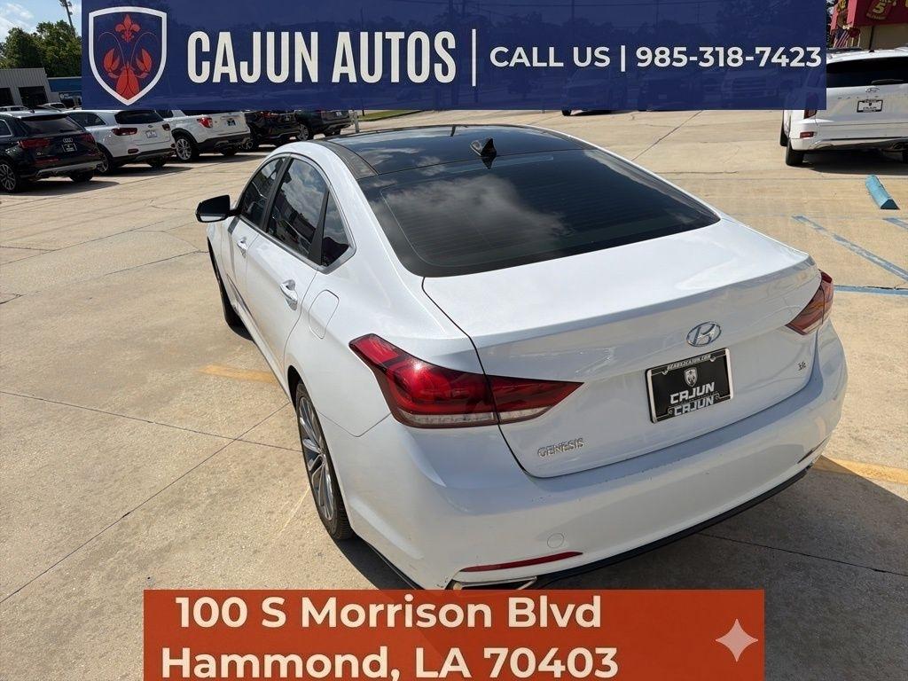 Hyundai Genesis 3.8L 2016