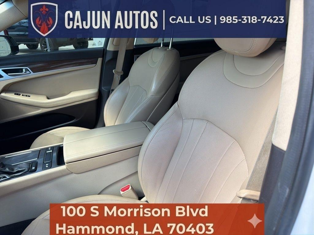 Hyundai Genesis 3.8L 2016