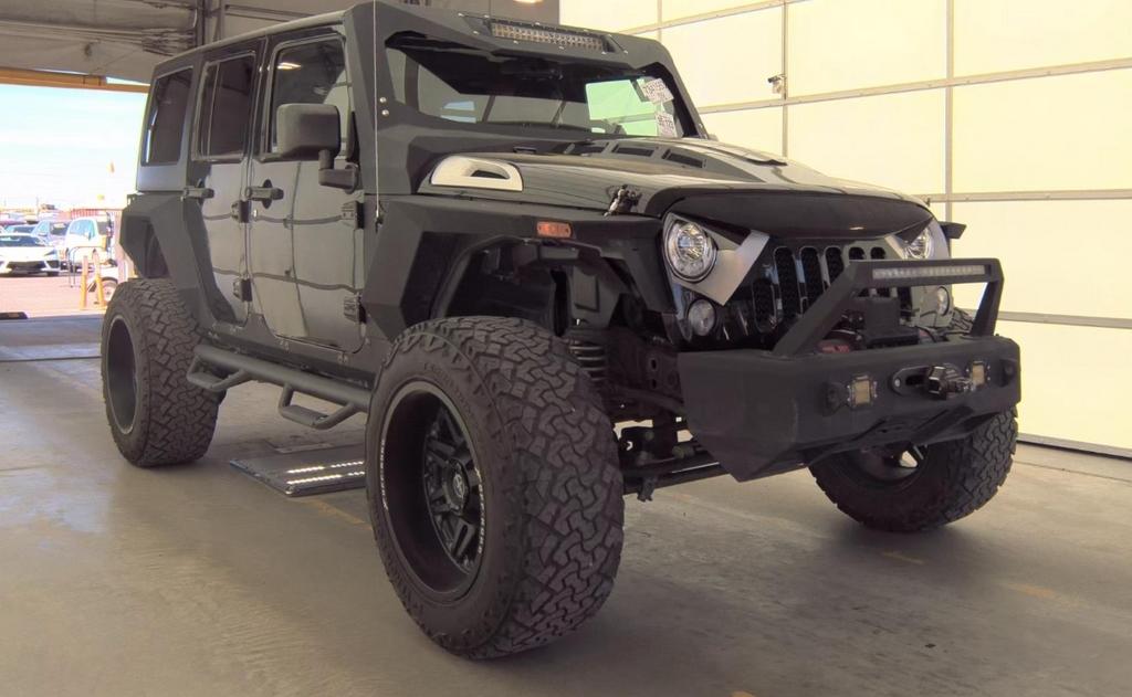 Jeep Wrangler JK Unlimited Sahara 4WD 2018