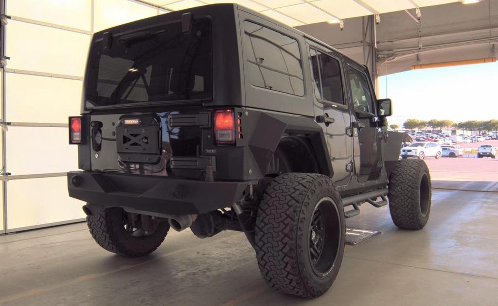 Jeep Wrangler JK Unlimited Sahara 4WD 2018