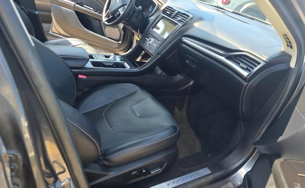 Ford Fusion Titanium AWD 2019