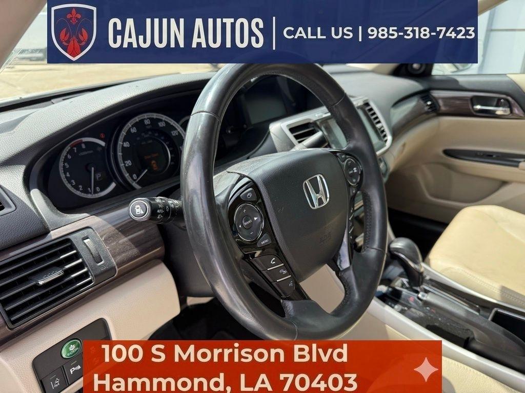 Honda Accord Touring V6 Sedan 6-Spd AT 2017