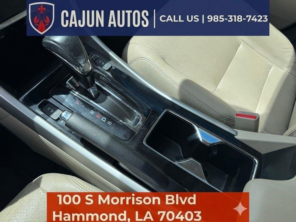 Honda Accord Touring V6 Sedan 6-Spd AT 2017