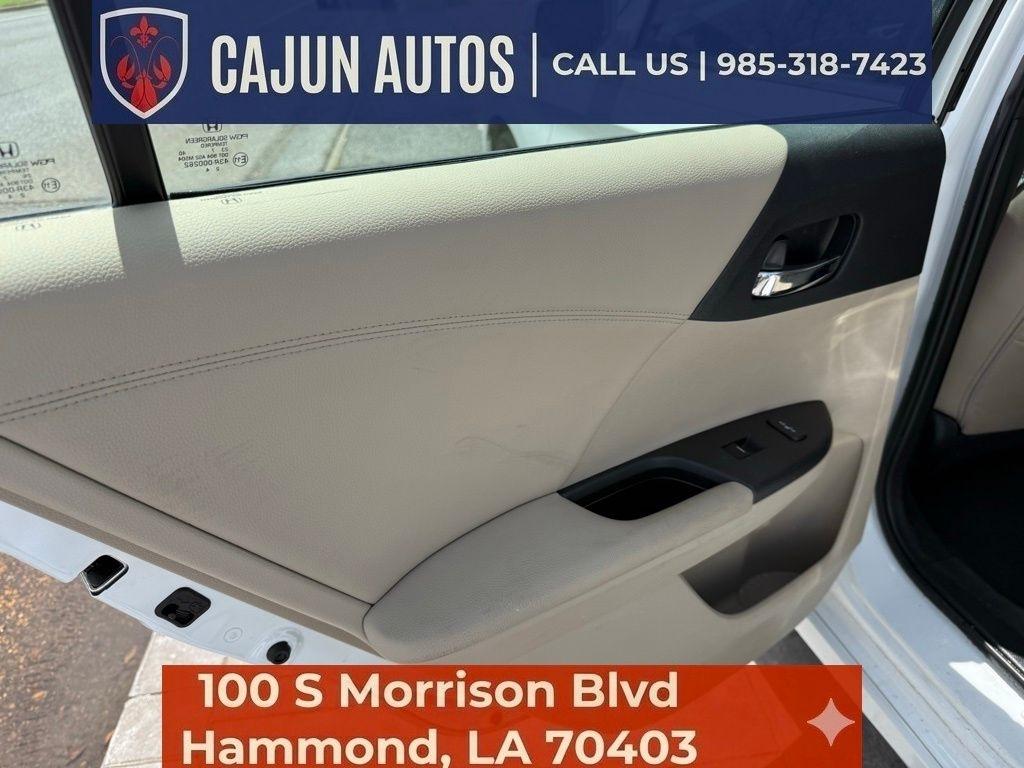 Honda Accord Touring V6 Sedan 6-Spd AT 2017