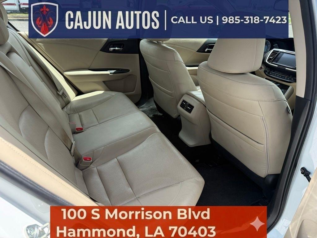 Honda Accord Touring V6 Sedan 6-Spd AT 2017