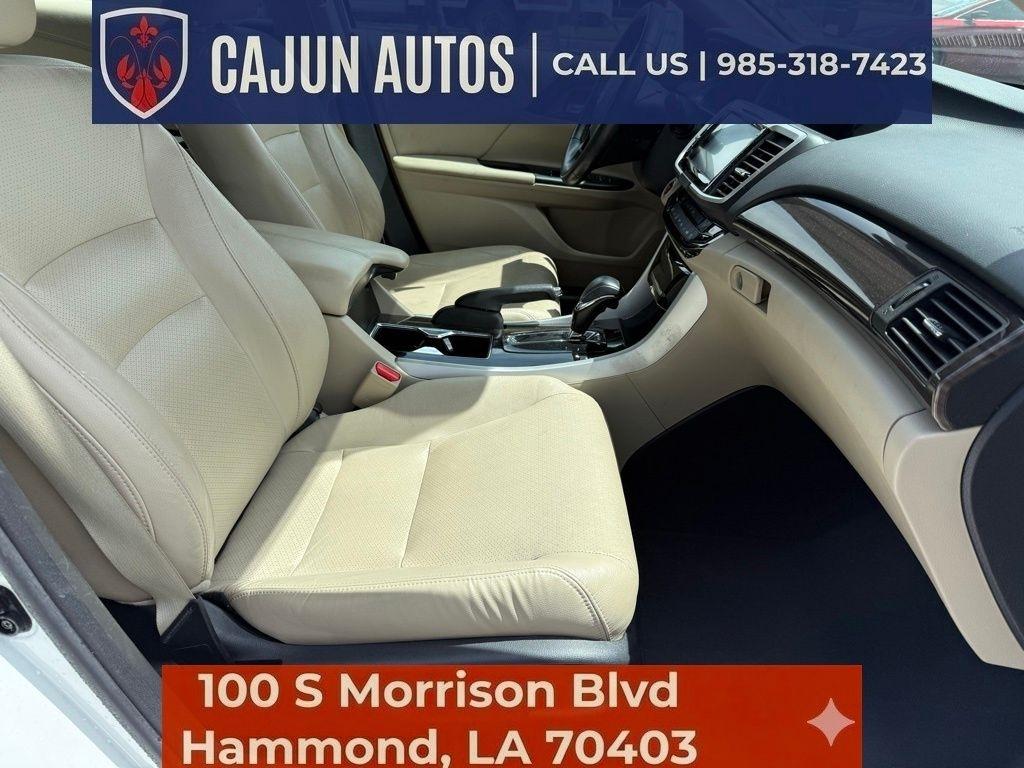 Honda Accord Touring V6 Sedan 6-Spd AT 2017