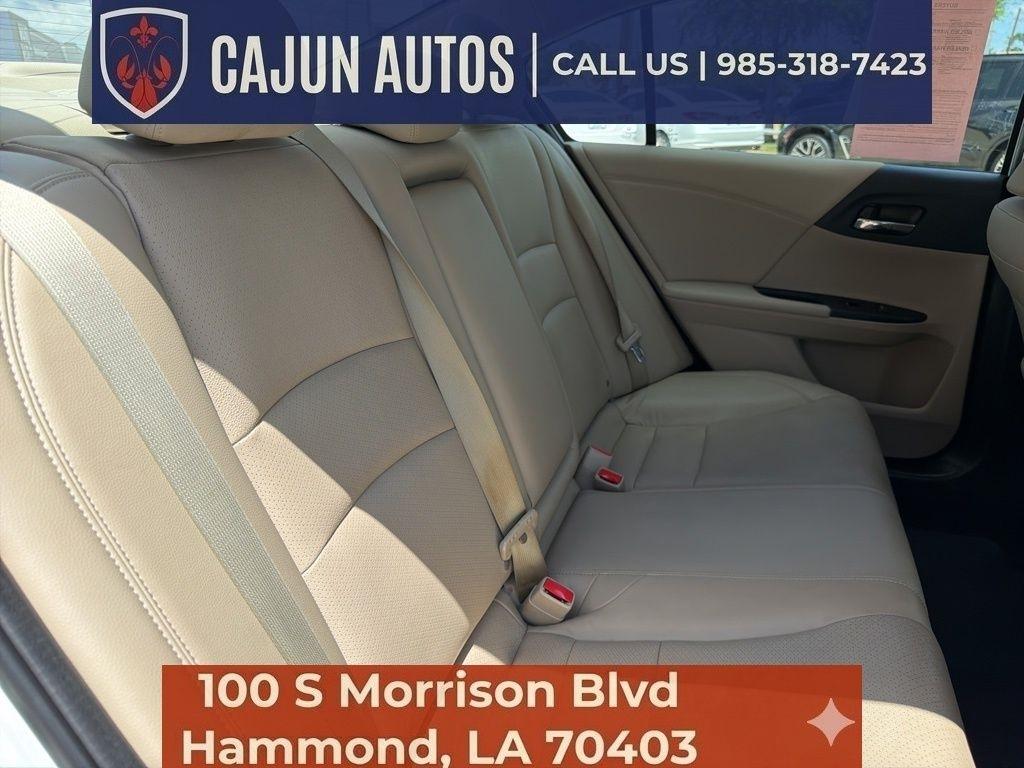 Honda Accord Touring V6 Sedan 6-Spd AT 2017