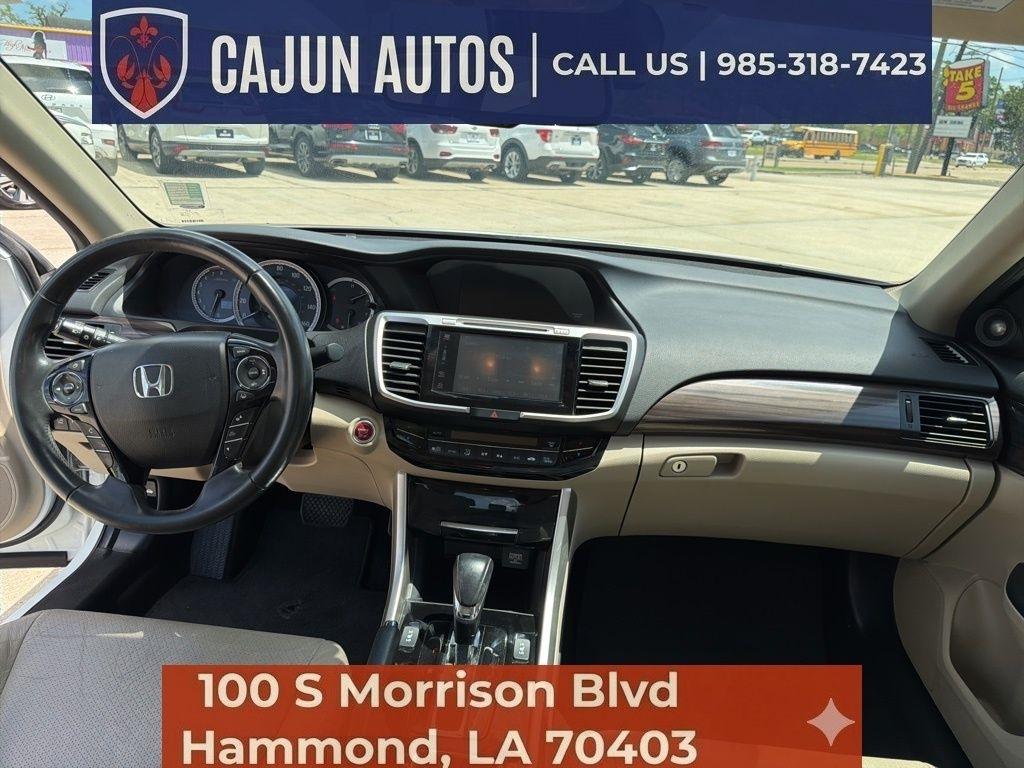 Honda Accord Touring V6 Sedan 6-Spd AT 2017