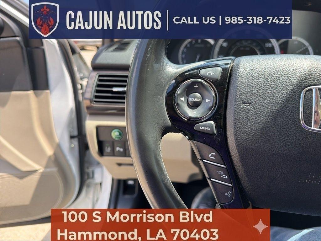 Honda Accord Touring V6 Sedan 6-Spd AT 2017