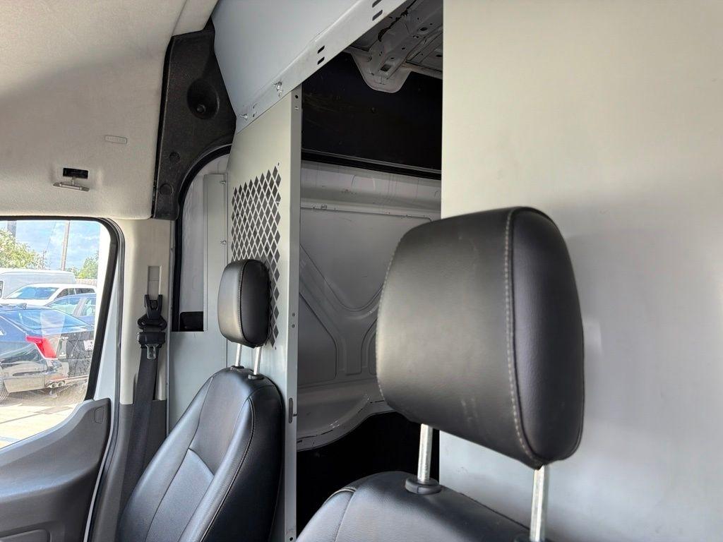 Ford Transit 250 Van High Roof w/Sliding Pass. 148-in. WB EL 2021
