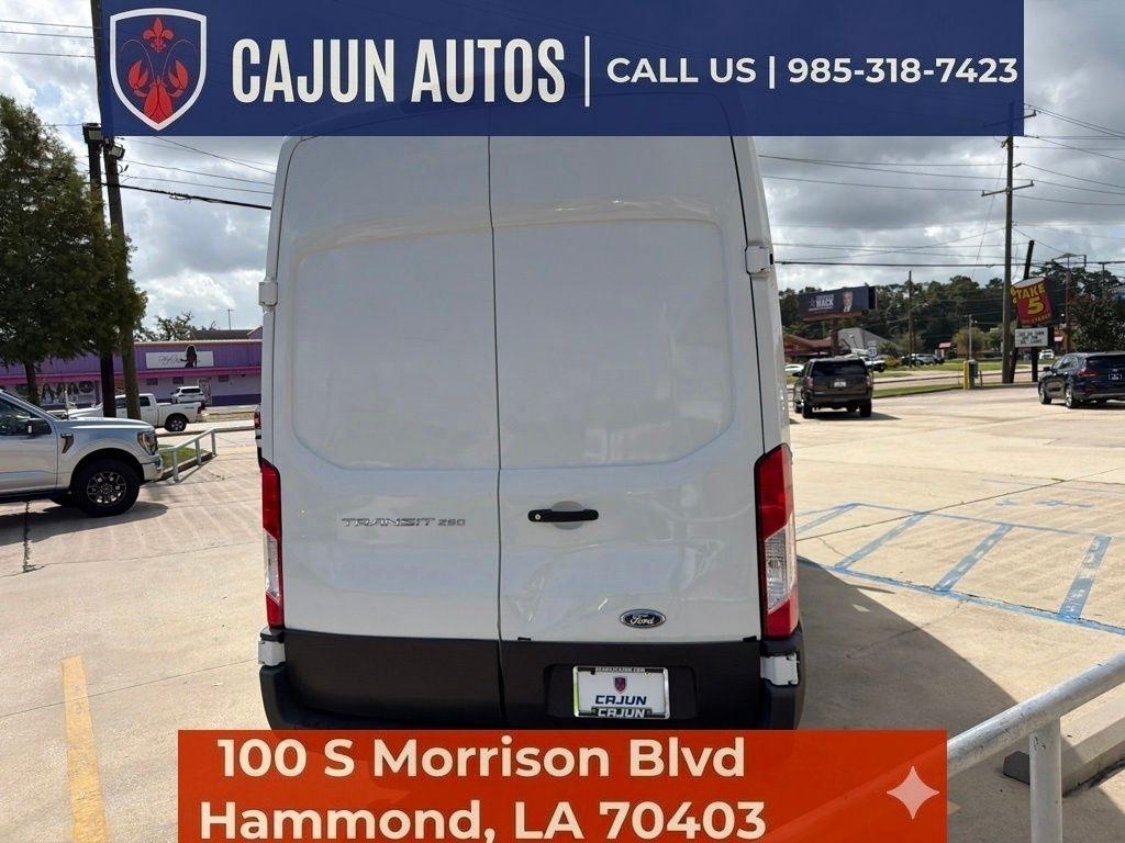 Ford Transit 250 Van High Roof w/Sliding Pass. 148-in. WB EL 2021