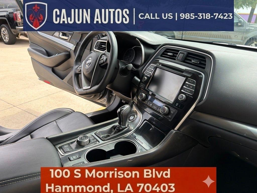 Nissan Maxima 3.5 SV 2022