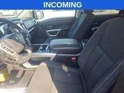 Nissan Titan SV Crew Cab 2WD 2018