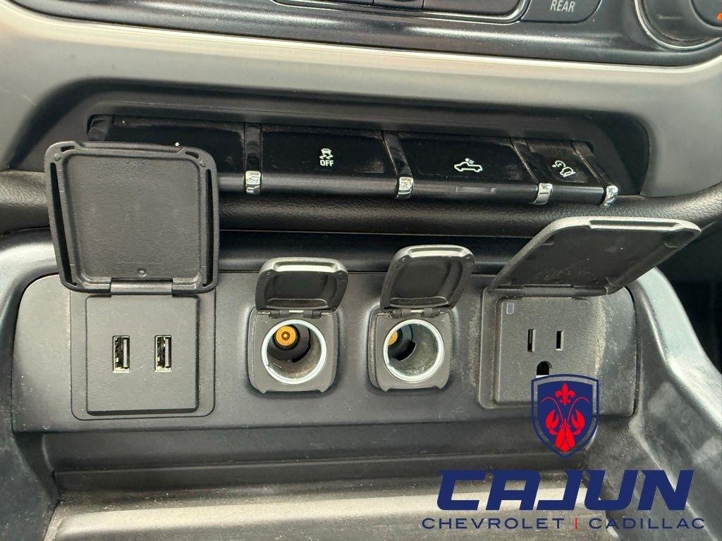 GMC Sierra 1500 SLT Crew Cab Long Box 4WD 2018