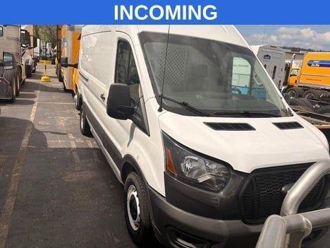 Ford Transit 250 Van Low Roof w/Sliding Pass. 130-in. WB 2021