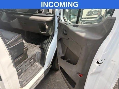 Ford Transit 250 Van Low Roof w/Sliding Pass. 130-in. WB 2021