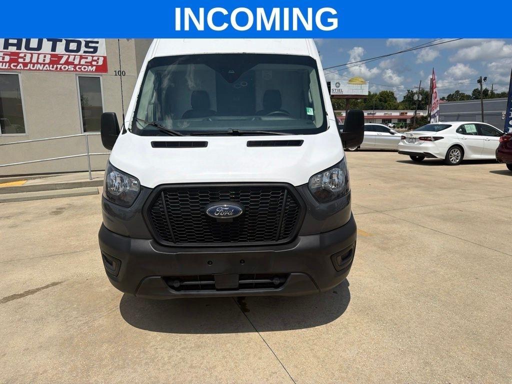 Ford Transit 250 Van Low Roof w/Sliding Pass. 130-in. WB 2021