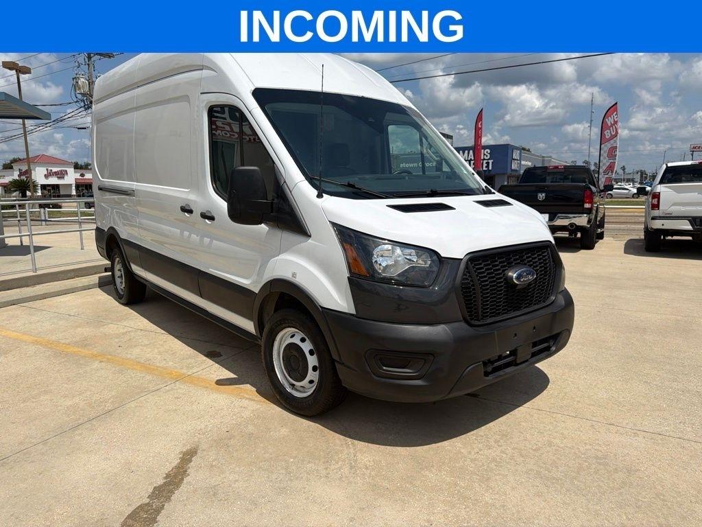 Ford Transit 250 Van Low Roof w/Sliding Pass. 130-in. WB 2021
