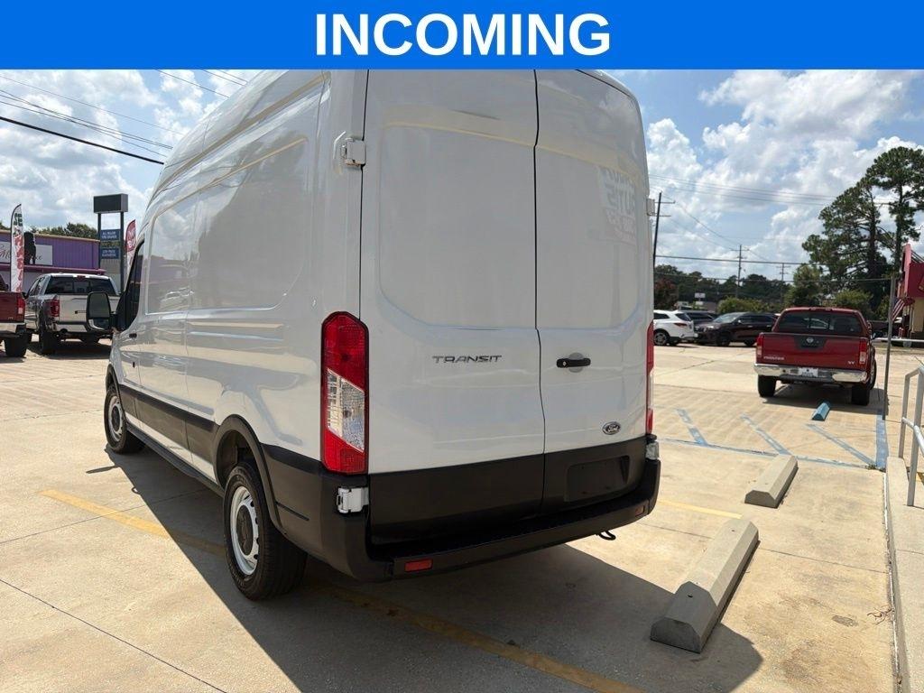 Ford Transit 250 Van Low Roof w/Sliding Pass. 130-in. WB 2021
