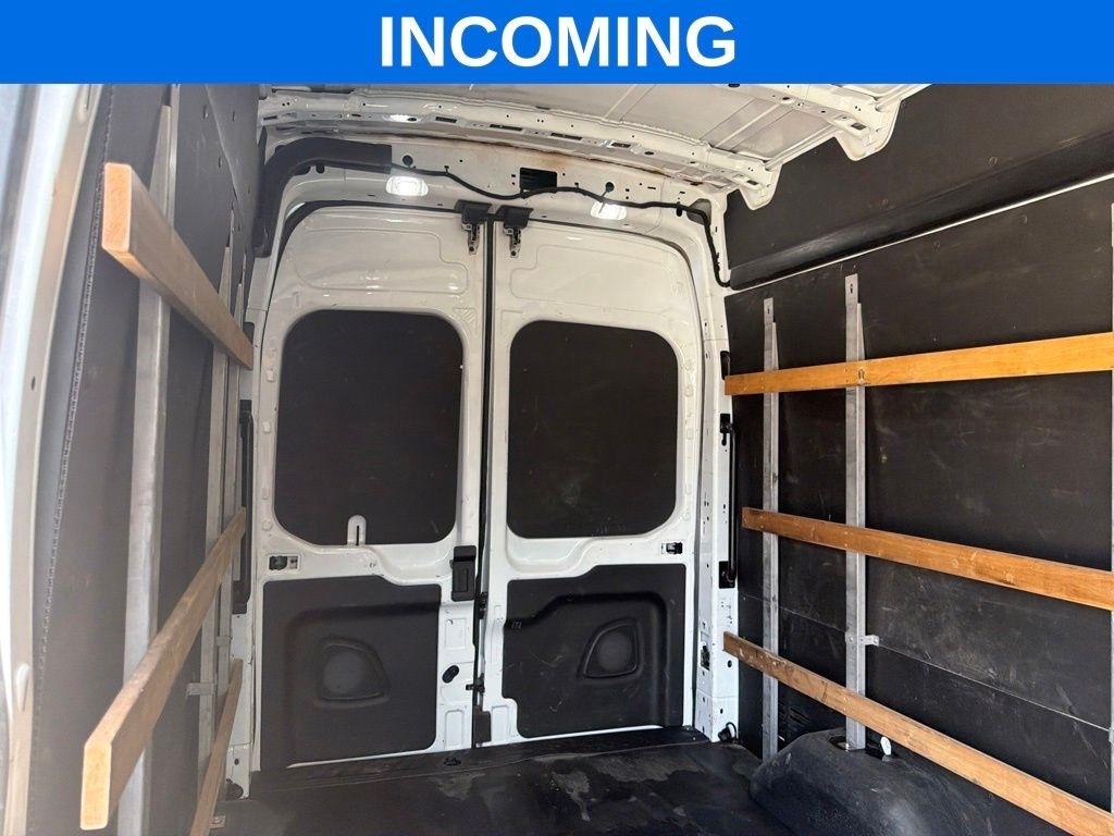 Ford Transit 250 Van Low Roof w/Sliding Pass. 130-in. WB 2021