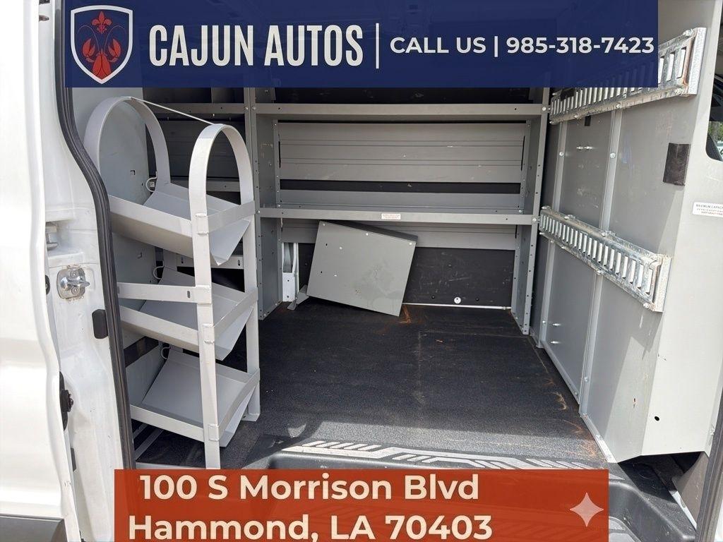 Ford Transit 250 Van Low Roof w/Sliding Pass. 130-in. WB 2021