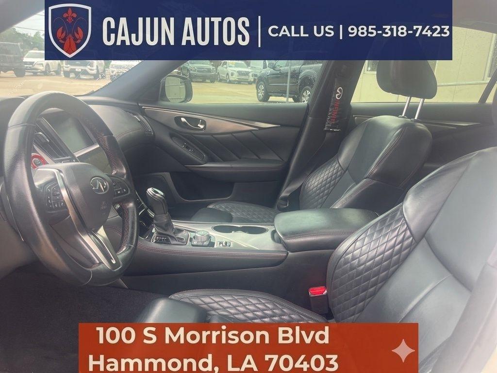 Infiniti Q50 Red Sport 400 2018