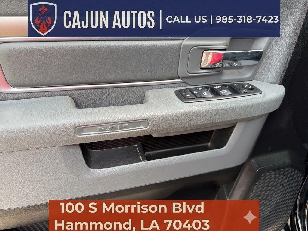 RAM 1500 SLT Crew Cab SWB 2WD 2013