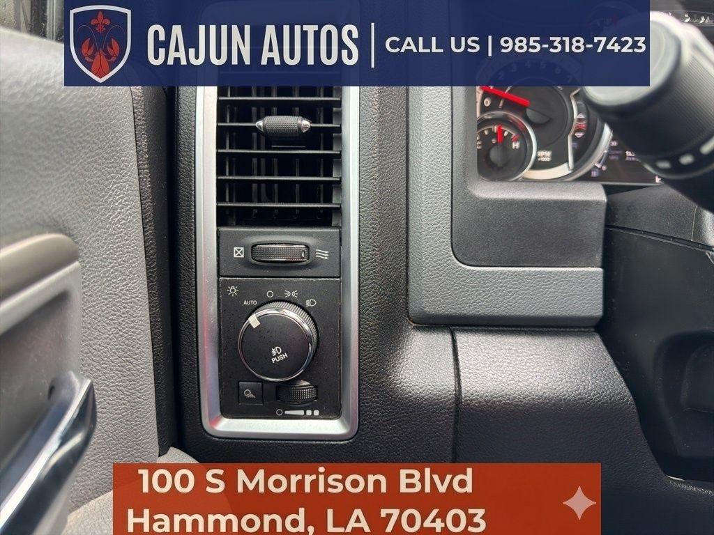 RAM 1500 SLT Crew Cab SWB 2WD 2013