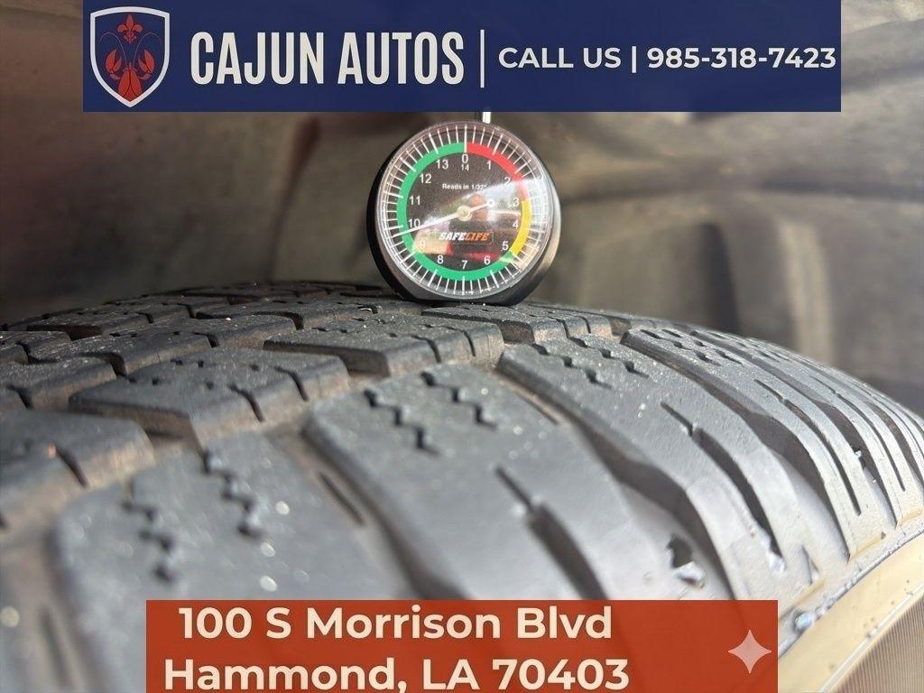 RAM 1500 SLT Crew Cab SWB 2WD 2013