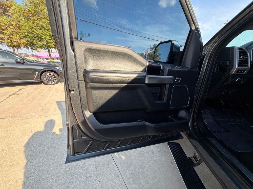 Ford F-150 Platinum SuperCrew 5.5-ft. Bed 4WD 2019