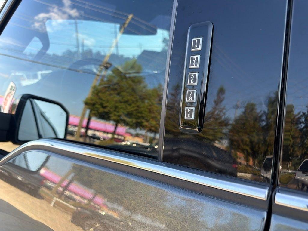 Ford F-150 Platinum SuperCrew 5.5-ft. Bed 4WD 2019